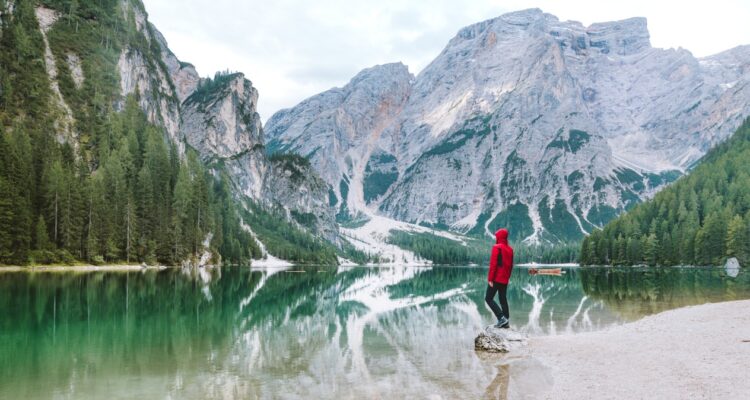 5 يوم الخروج التخييم مغامرة